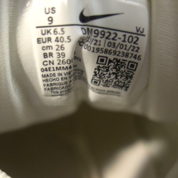 Women's‎ Size 9 Air Max 90 Futura Summit Casual Shoes DM9922 102 - Picture 7 of 7